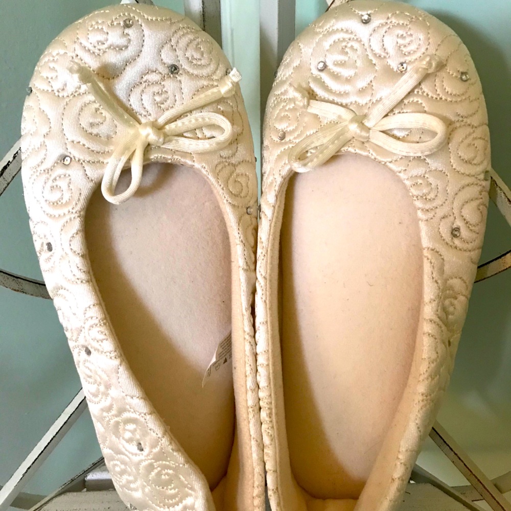 Isotoper bridal slippers